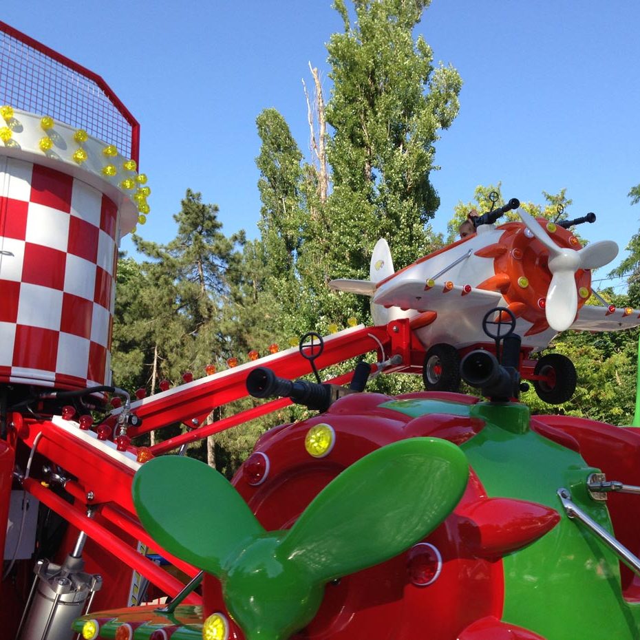 RED BARON Park Rides Lamborghini