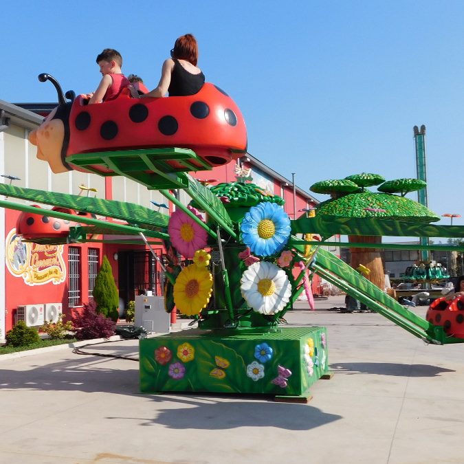 LADY BUGS Park Rides Lamborghini