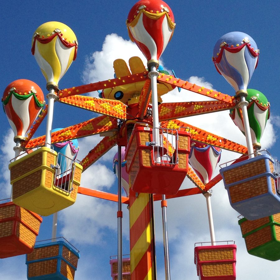 BALLOONS TOWERS Park Rides Lamborghini