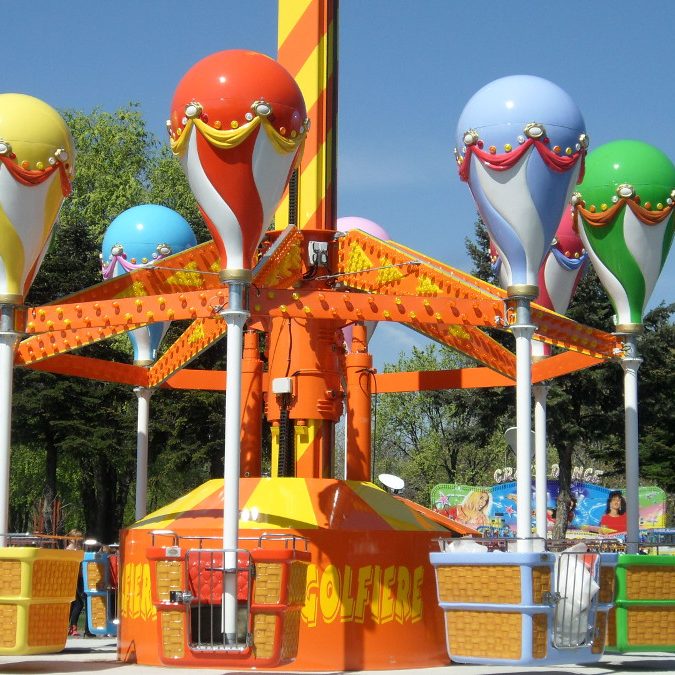 BALLOONS TOWERS Park Rides Lamborghini