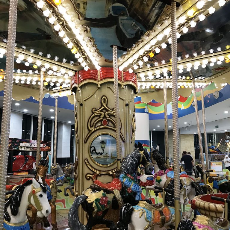 MERRY GO ROUND 5MT Park Rides Lamborghini