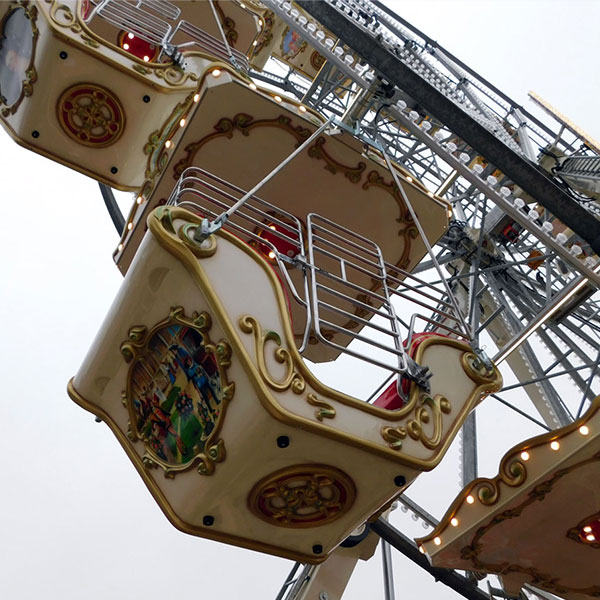 FERRIS WHEEL Park Rides Lamborghini